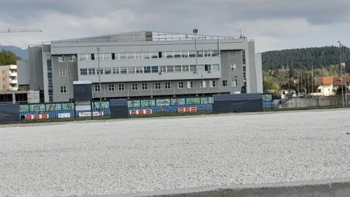 Uskoro stiže trava, Prva liga Republike Srpske