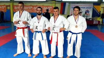 Romaniji četrnaest medalja u Doboju