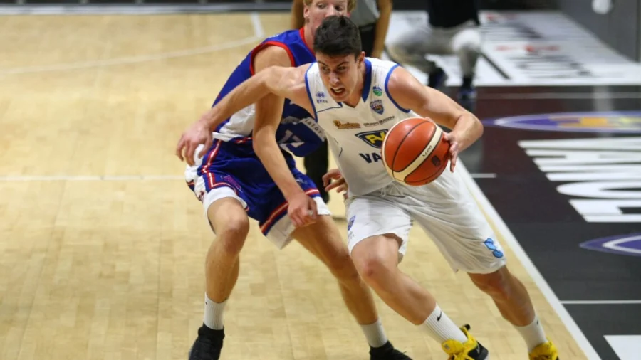Lazar Trunić novi košarkaš Slavije, Prvenstvo BiH