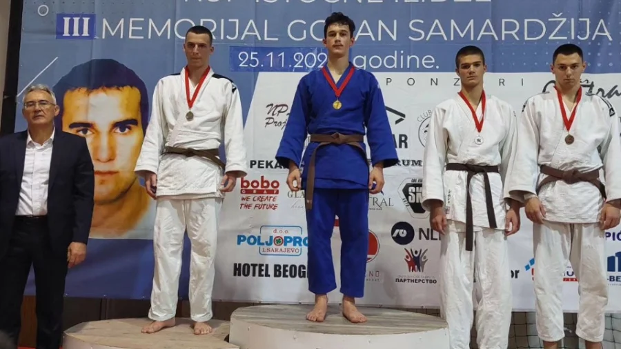 Paljanima pet medalja u Vojkovićima