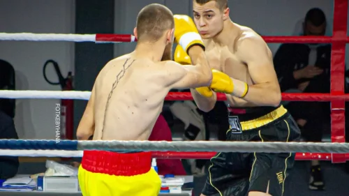 Vuk Mičić protiv Hrustića slavio petu pobjedu u profi karijeri