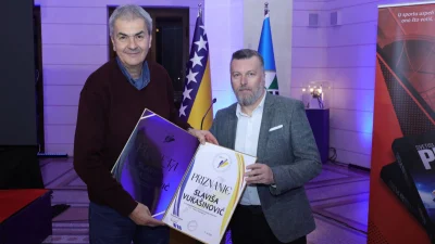 Plaketa Slaviši Vukašinoviću