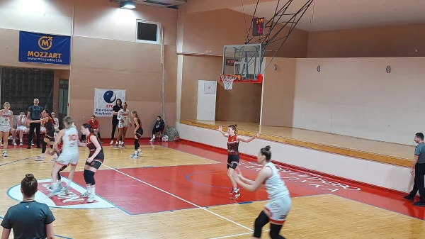 Košarkasice Orlova i dalje bez poraza u Premijer ligi BiH, Prvenstvo BiH