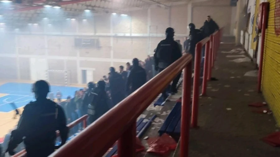 Srpska posla u Bijeljini: Tuča između navijača Zvezde i...