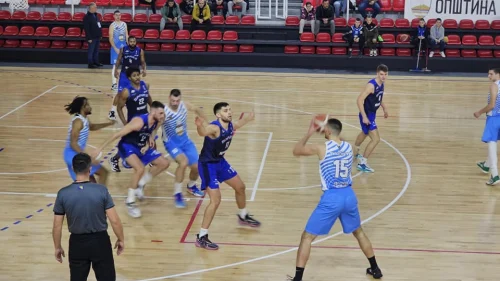Spars šutem urnisao Slaviju, Prvenstvo BiH