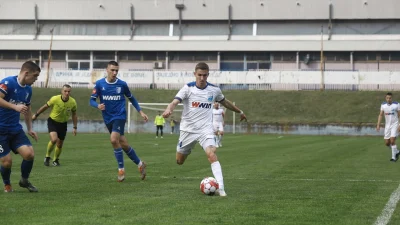 Mreže mirovale na Drini, Prva liga Republike Srpske