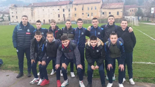 Pioniri Famosa poraženi od polaznika Misketove Akademije, Omladinska liga pionira FS KS,  Grupa B