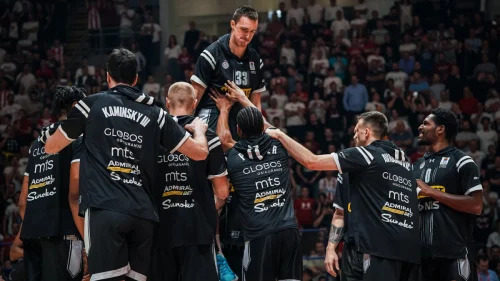 Oglasio se Partiza: Ko je isekao minut snimka?, ABA liga - Play off