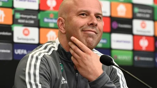 Klop otišao, Slot stigao, Premier League
