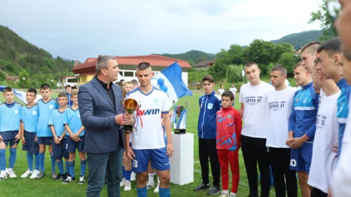 Kadeti Drine HE stopama seniora, Kadetska liga RS grupa "Jug"