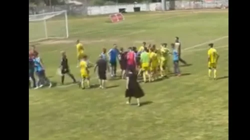 Prekid utakmice u Foči: Utrčao sa tribine, pa udario igrača Bosne i poslao ga u bolnicu, Omladinska liga BiH - Centar 1