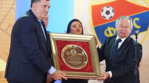 Milorad Dodik na “Danu fudbala” - Želja, samostalna reprezentacija Republike Srpske