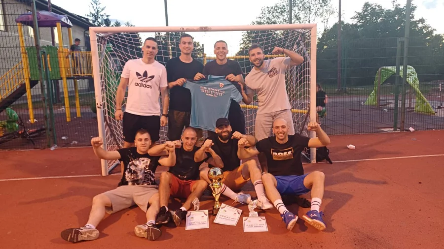 Petar Živković obilježio finale: Kafe Domino Pale osvajač Memorijala "Boško Vujadin"
