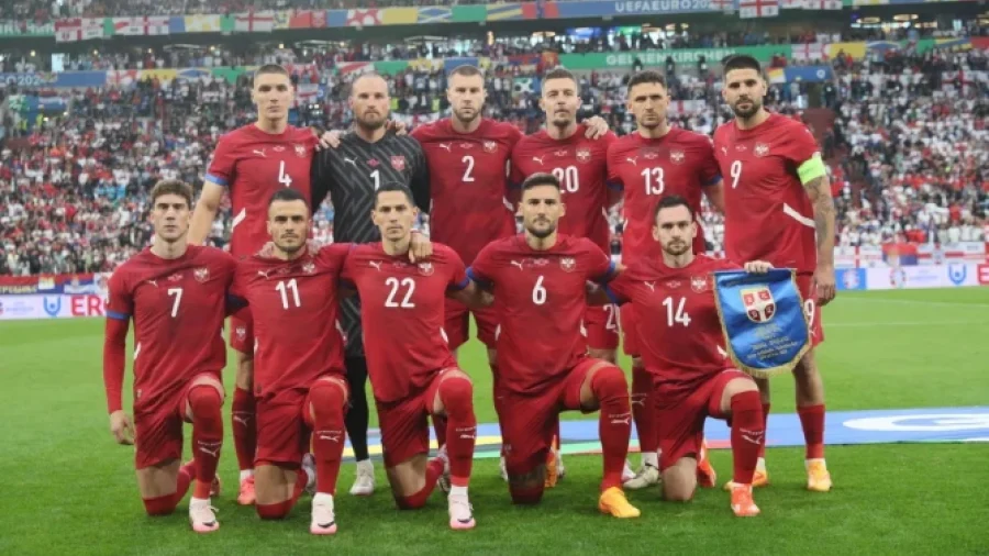 Stručnjaci imaju reč: Reprezentacija nespremna za prvenstvo, igralo se bez sistema, ideje vodilje, u pitanju su truli kompromisi, poučan primer Španije...