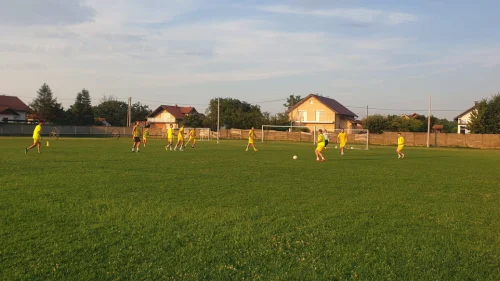 Dupor poveo Proletera do ubjedljive pobjede, Druga liga  – Istok