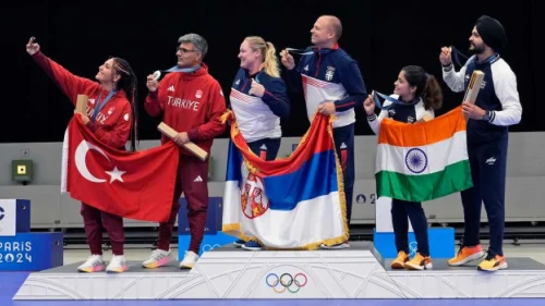 Srbi su uvijek znali i umjeli da pucaju!