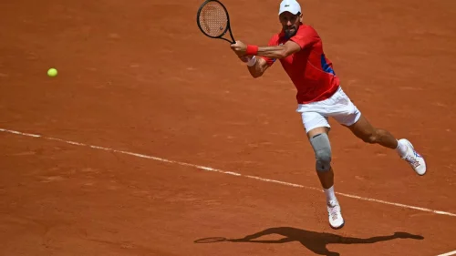 Nole u polufinalu