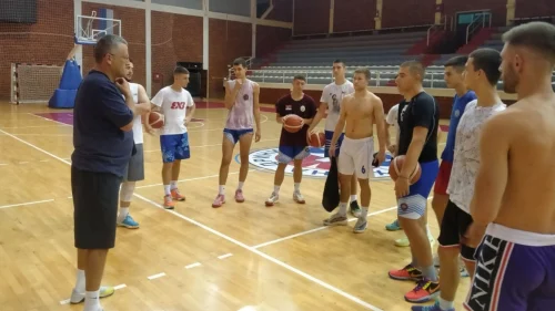 Varda počela pripreme, Borko Pereula ponovo na klupi, Prva liga RS