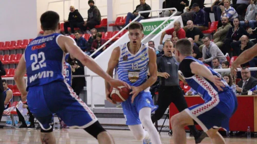 Sokolovi od -21 do egala: Široki teškom mukom savladao Slaviju, Prvenstvo BiH