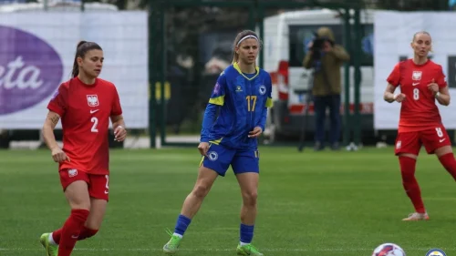 „Zmajice“ ostale bez pobjede u 90+1. protiv Poljakinja