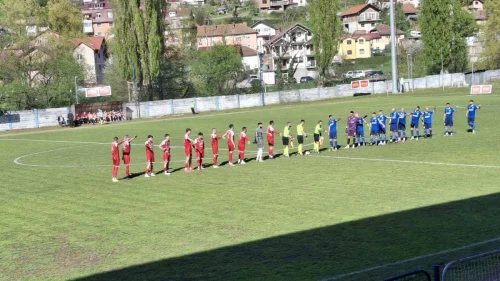 Trijumf za mirnu luku, Prva liga Republike Srpske