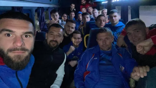 Tri crvena i remi na „Poljani“, Druga liga  – Zapad