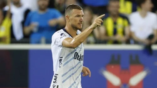 Džeko završio sa Fenerom
