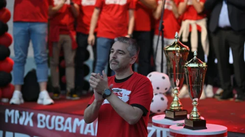 Surudžić donio šampionski pehar u Cazin: Ništa se nije desilo preko noći, Premijer liga BiH