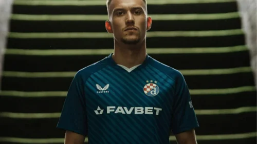 Gađao džamiju, završio u Dinamu, SuperSport HNL