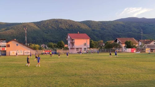 Famos i Sutjeska odigrali neriješeno u prvoj provjeri, Prva liga Republike Srpske