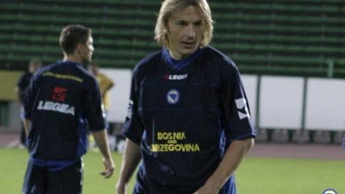 Poznat i Krunićev stručni štab