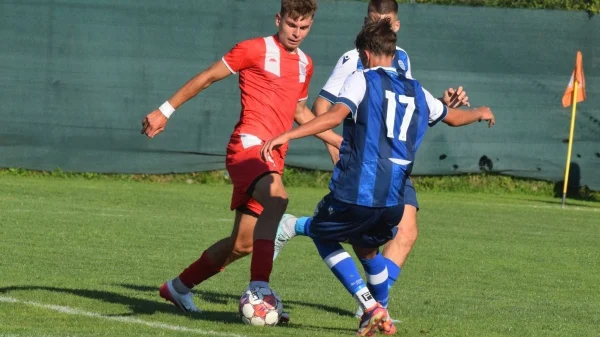 Podjela bodova u juniorskom derbiju: Željezničar i Sarajevo remizirali na Grbavici, Juniorska Premijer liga BiH