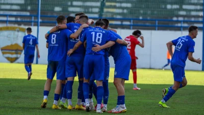 Slavija opet ne zna završiti utakmicu: Vođstvo, promašaji i slađi bod Romaniji, Prva liga Republike Srpske