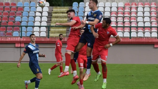 Leo kući pjevajući, Prva liga Republike Srpske