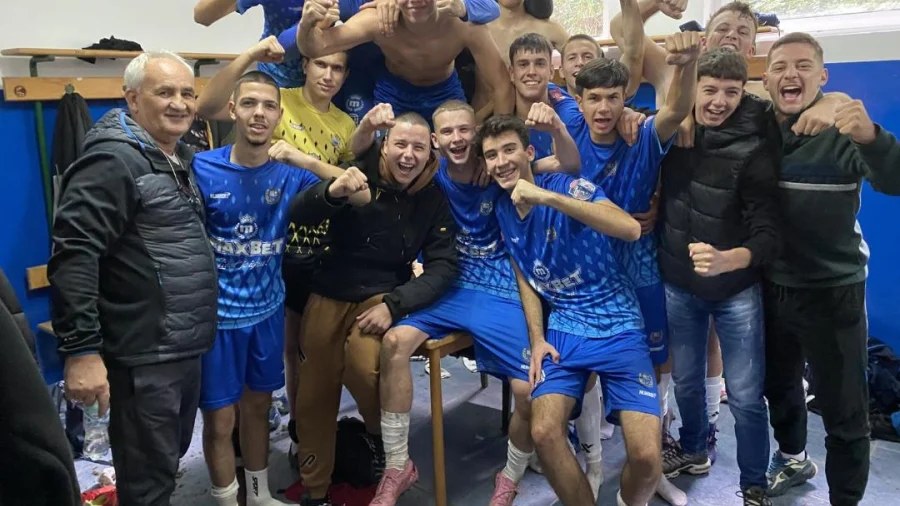 Radost juniora Famosa u Foči, Omladinska liga BiH - Centar 1