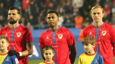 FIFA puni Borcu kasu : Stižu dolari za Karolinu ?