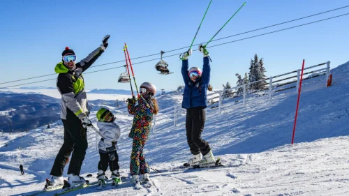 Zima na Jahorini počinje s najvećim regionalnim zvijezdama - 50% popusta na ski karte tokom otvaranja!