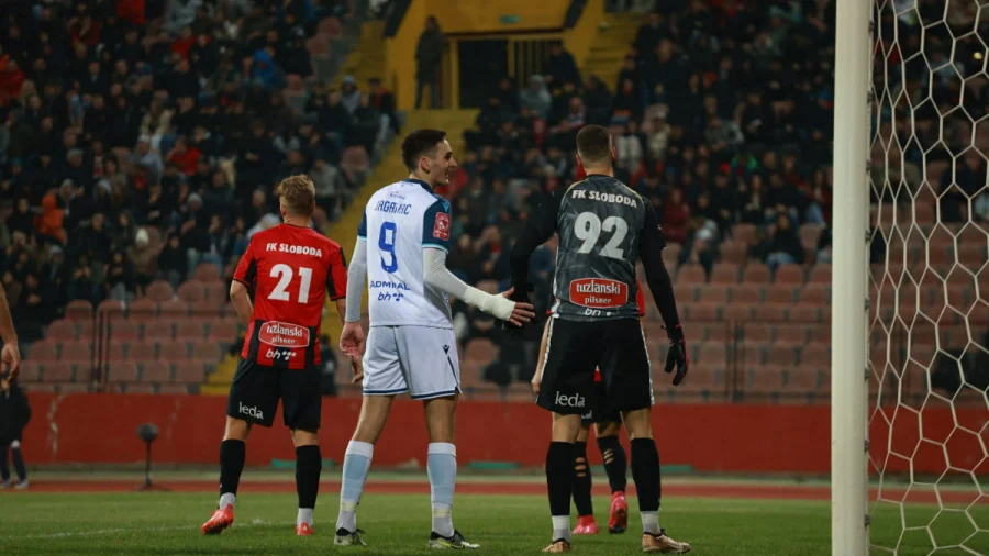 (VIDEO) Nikola Milićević iskoristio šansu na golu Slobode: Dobra ponuda tjera na razmišljanje, Prva liga FBiH