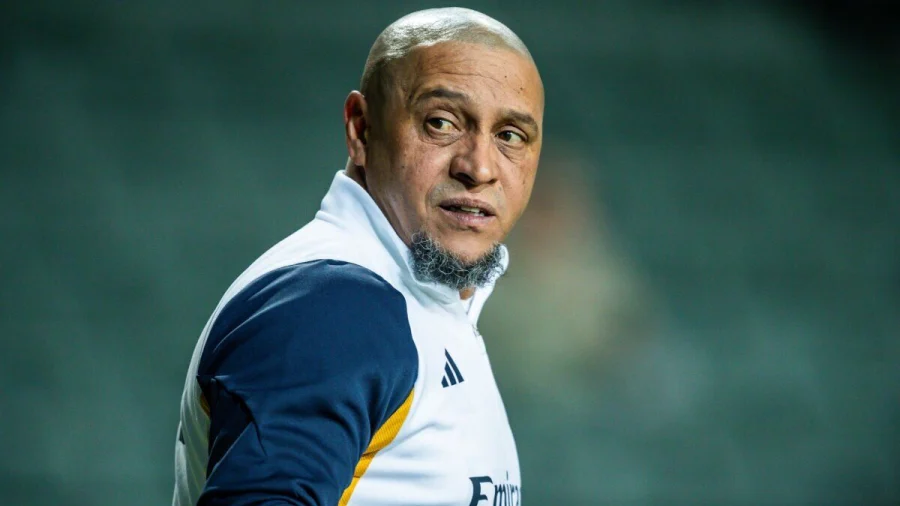 Roberto Karlos operisan