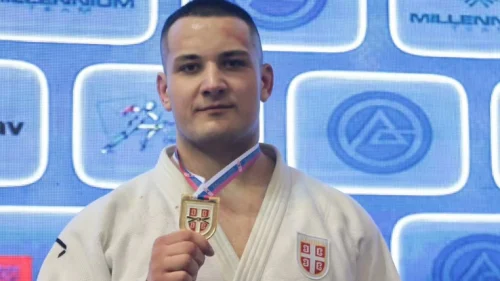 Finac zaustavio Vračara u Lincu