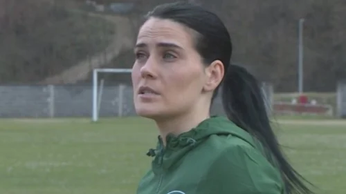 Policajac Nevena Marković sa FIFA znakom