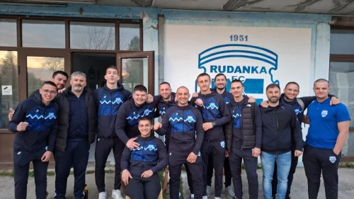 Regionalna liga Centar: Rudanka kolo vodi, Željeznilar nesavladiv., Regionalna liga Republike Srpske - Centar