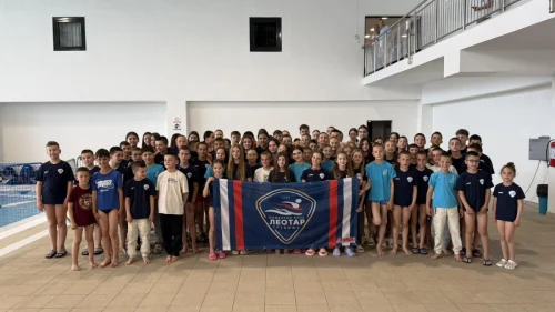  Međunarodni memorijalni plivački  miting  " Ana Čučković " u znaku Leotara