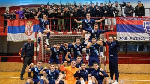 Obilić jurša ka tituli, Premijer liga