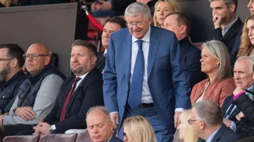 Ferguson, sa Old Traforda u bolnicu, Premier League
