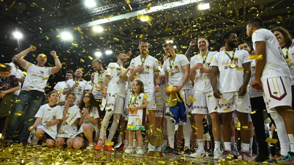 Bosna je šampion, Prvenstvo BiH - utakmice za titulu