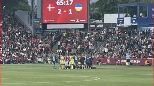 Novi šok u Danskoj: Kristijan Eriksen kolabirao tokom utakmice sa Ukrajinom