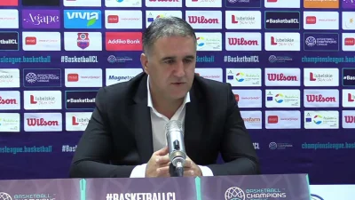 Bajić kormilar Beča
