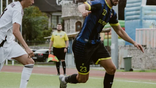 Majevica sklapa tim, Pero Tešić uz brata Vuka u Loparama