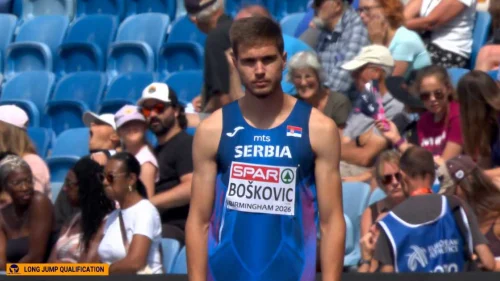 Luka Bošković skače za medalju